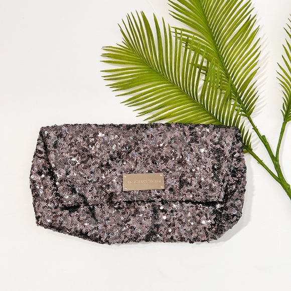 Victoria's Secret silver clutch sequin bag purse Evening Make Up Fold 10" wide - Picture 10 of 10